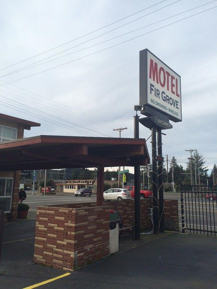 Fir Grove Motel Reedsport Exteriör bild
